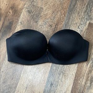 Victoria’s Secret Miraculous Strapless Padded Bra | 34B